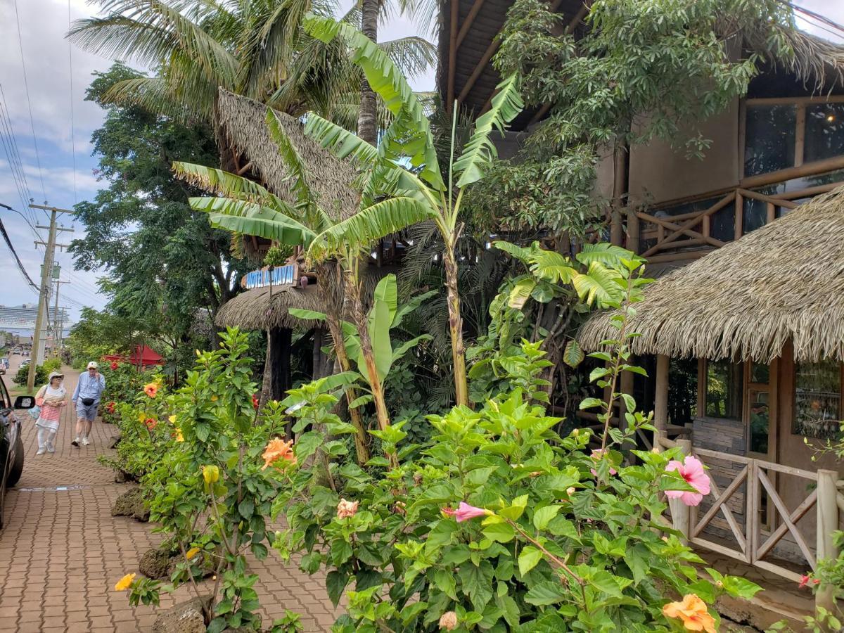 Hotel Manavai Hanga Roa Exterior photo